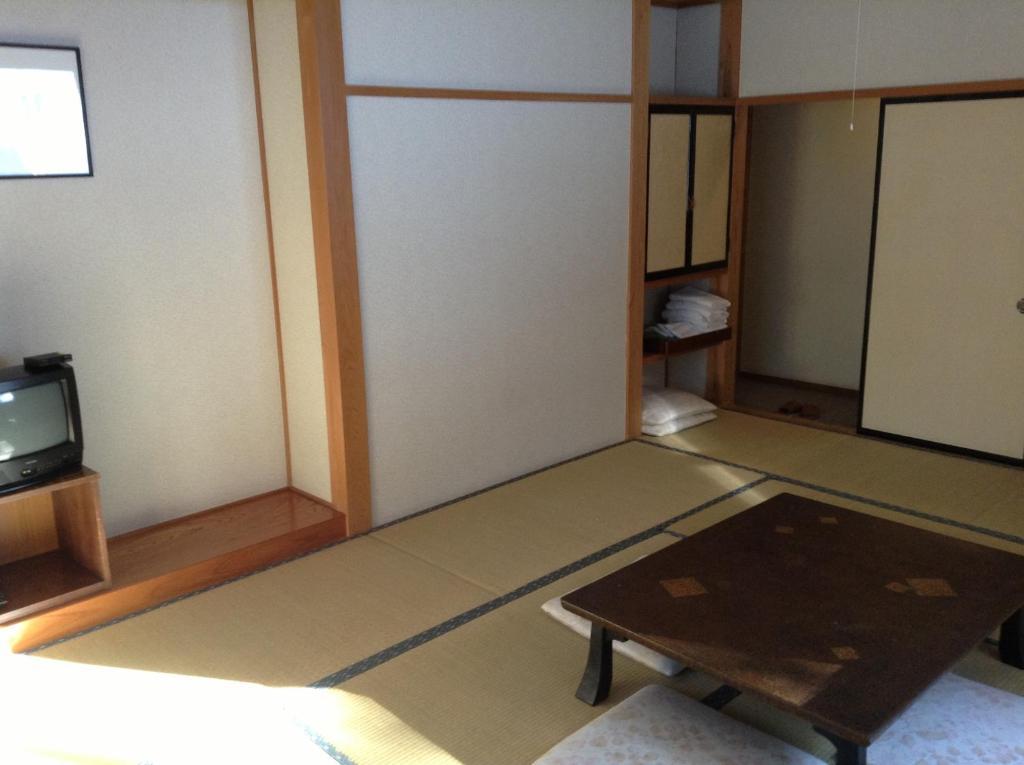 האקובה Araya Ryokan חדר תמונה