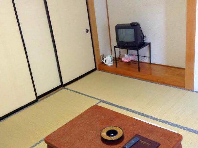 האקובה Araya Ryokan מראה חיצוני תמונה